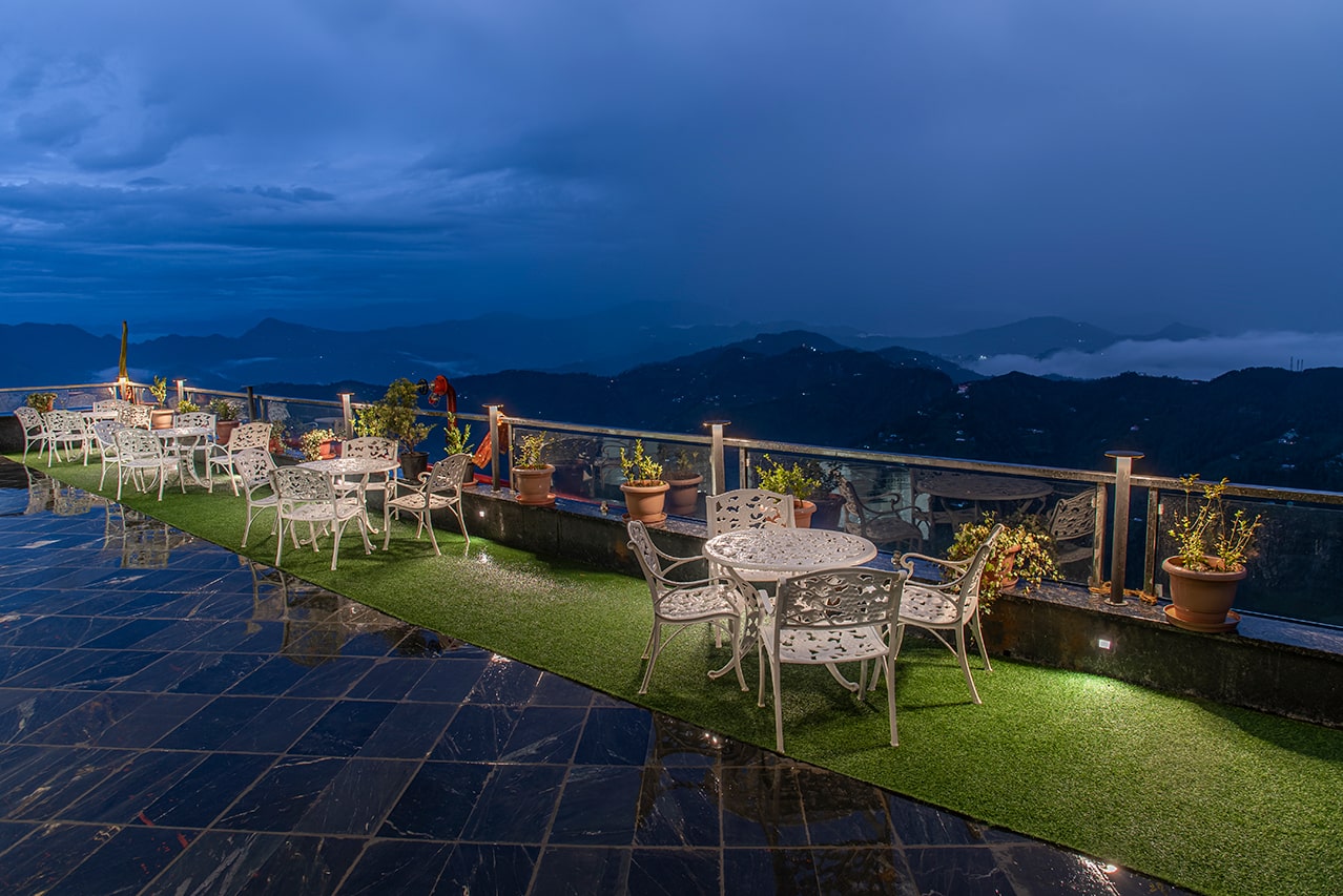 Dine in Kufri- Mountain View